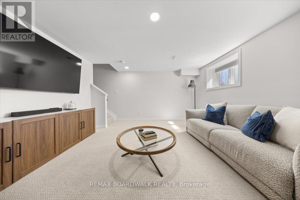 297 Labelle Street, Russell, Ontario  K0A 1W0 - Photo 42 - X12944742