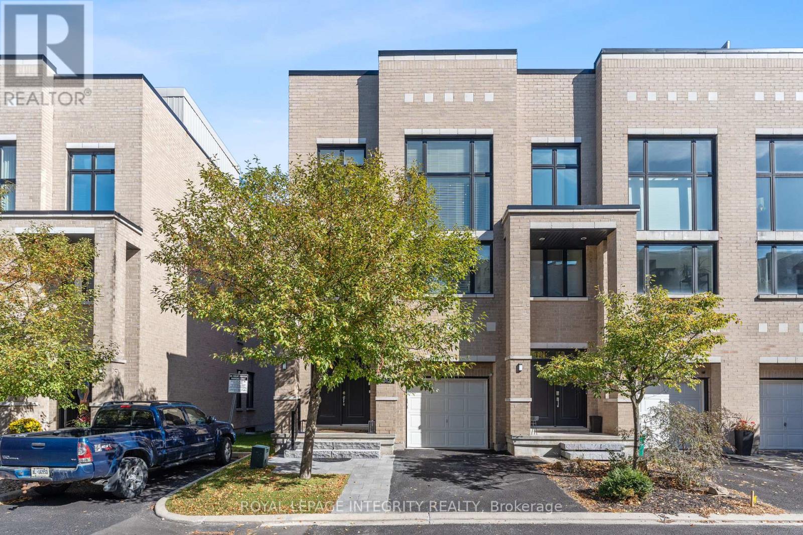 812 PETRA PRIVATE, Ottawa, Ontario