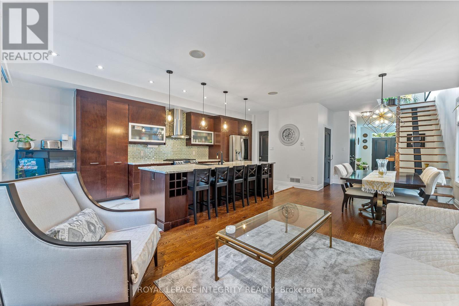 812 Petra Private, Ottawa, Ontario  K2T 0G3 - Photo 13 - X12944750