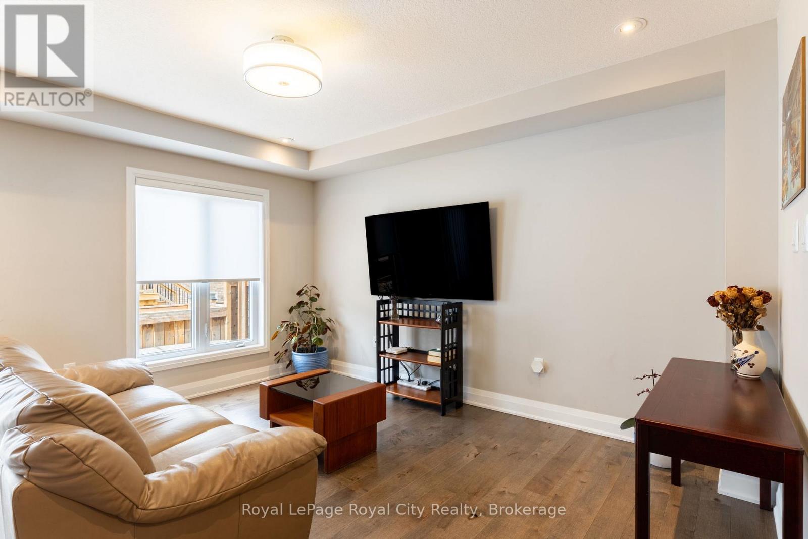 65 Aberdeen Street, Centre Wellington, Ontario  N1M 0C1 - Photo 16 - X12940896