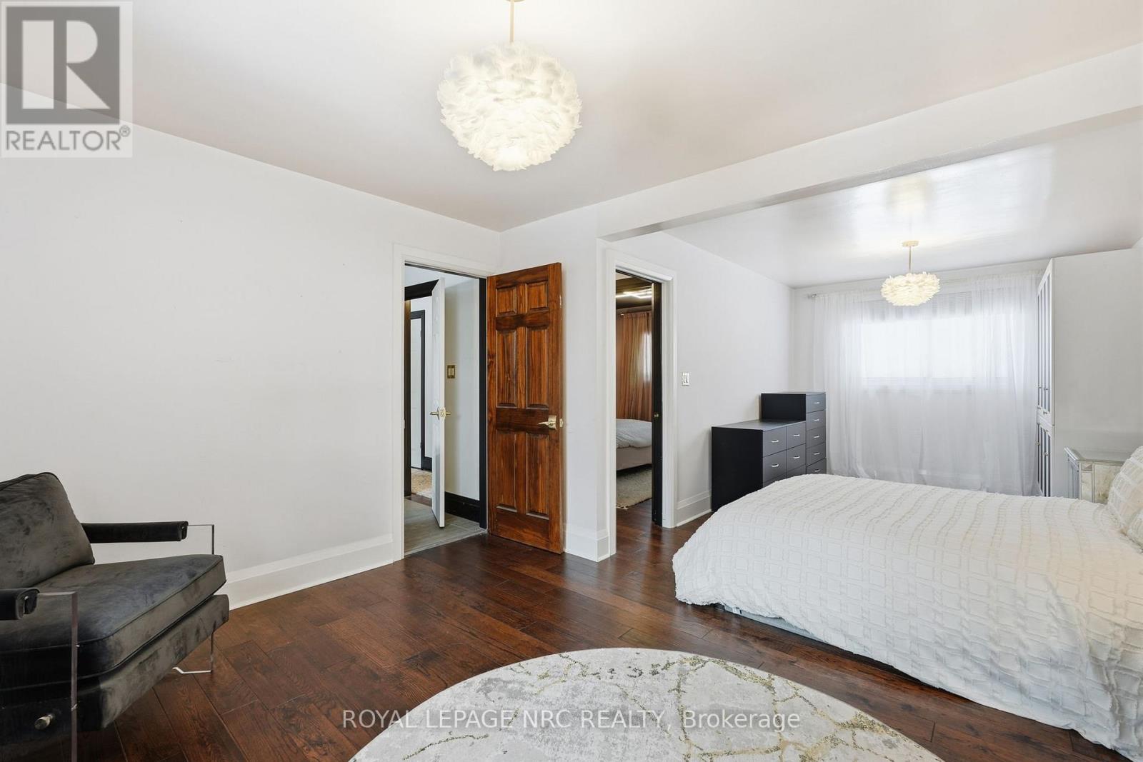 13 Upper Canada Drive, Niagara-On-The-Lake, Ontario  L0S 1J0 - Photo 17 - X12944876