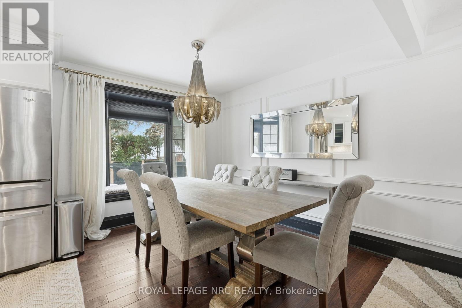 13 Upper Canada Drive, Niagara-On-The-Lake, Ontario  L0S 1J0 - Photo 9 - X12944876