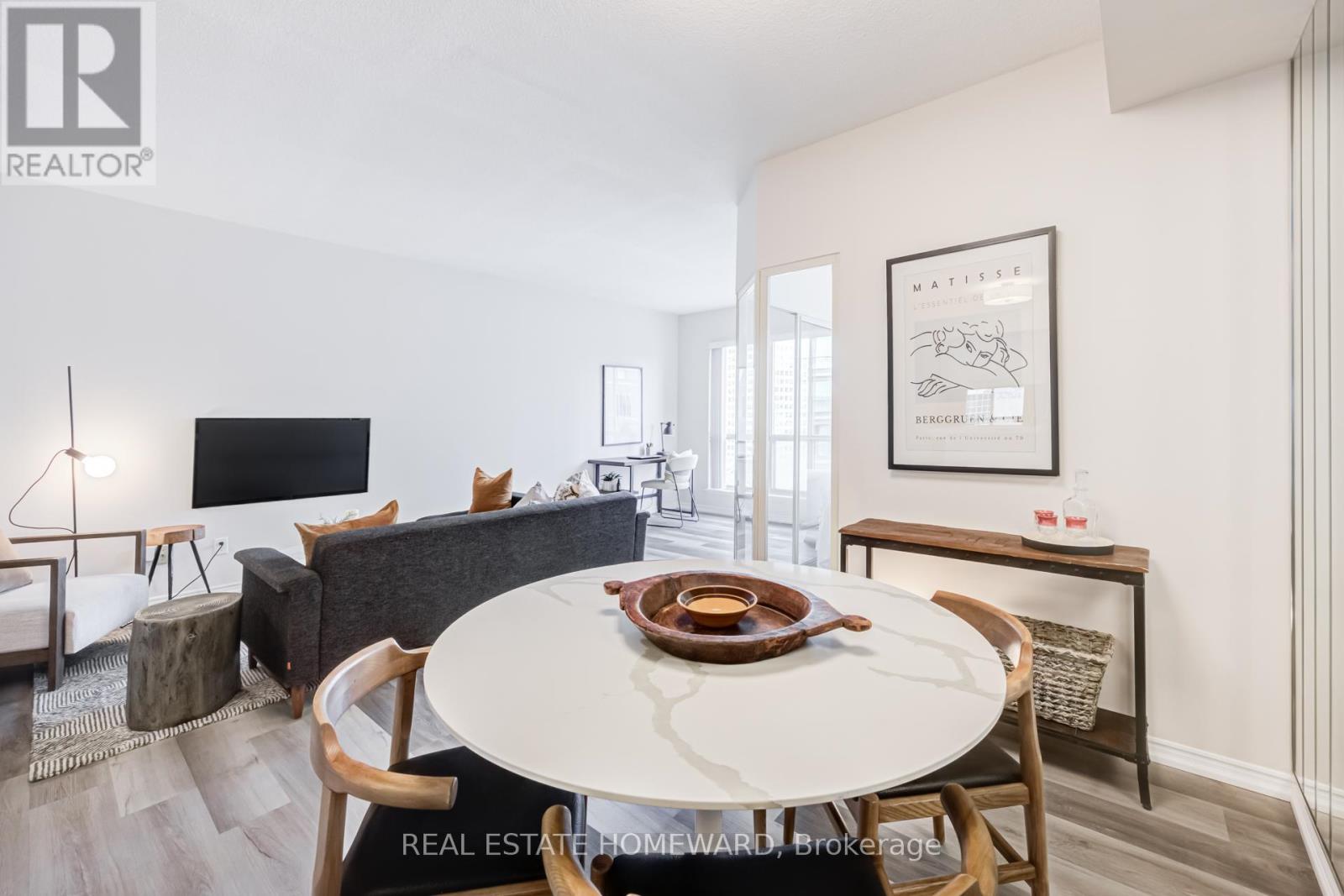 1712 - 25 The Esplanade, Toronto, Ontario  M5E 1W5 - Photo 11 - C12943240