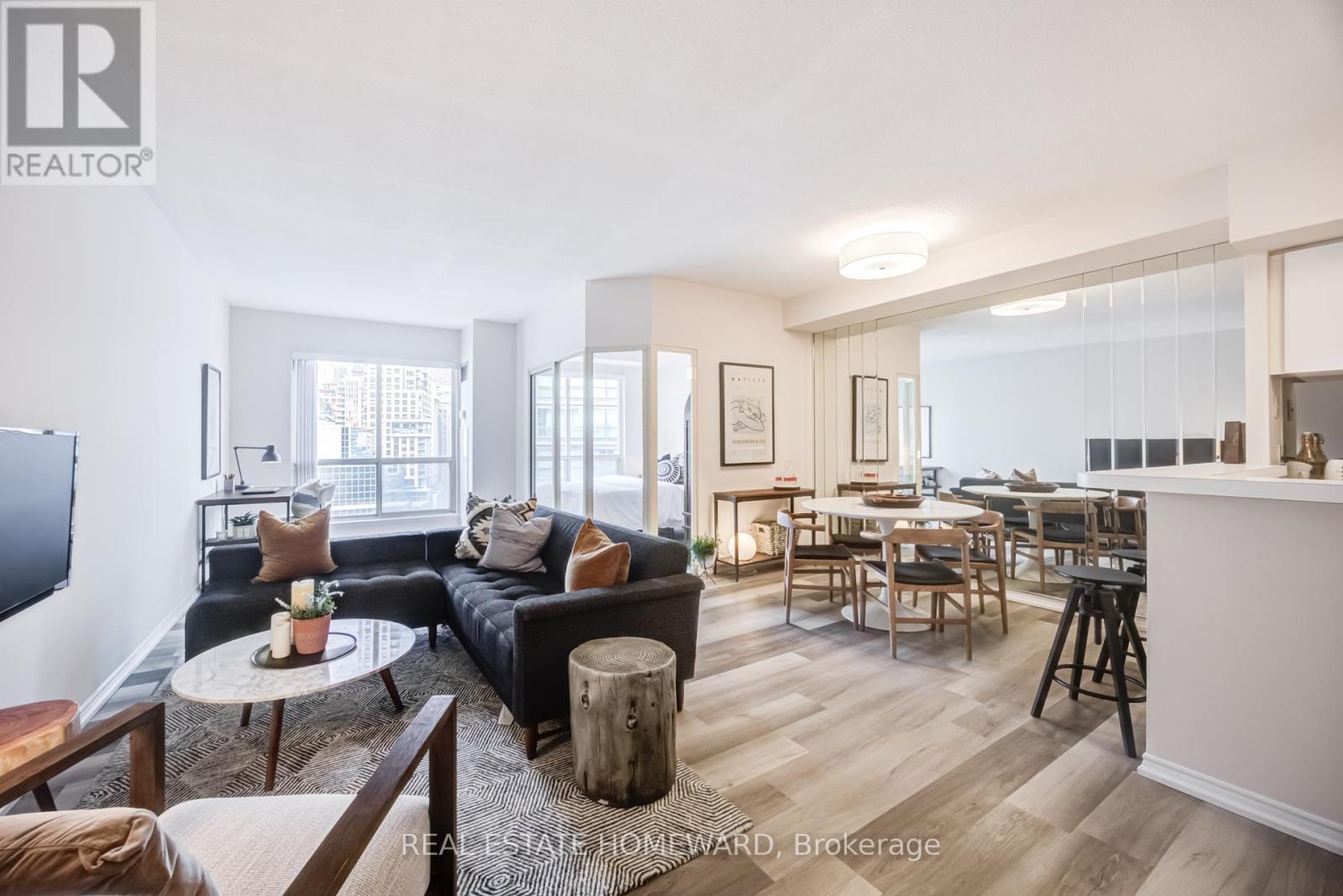 1712 - 25 THE ESPLANADE, Toronto, Ontario