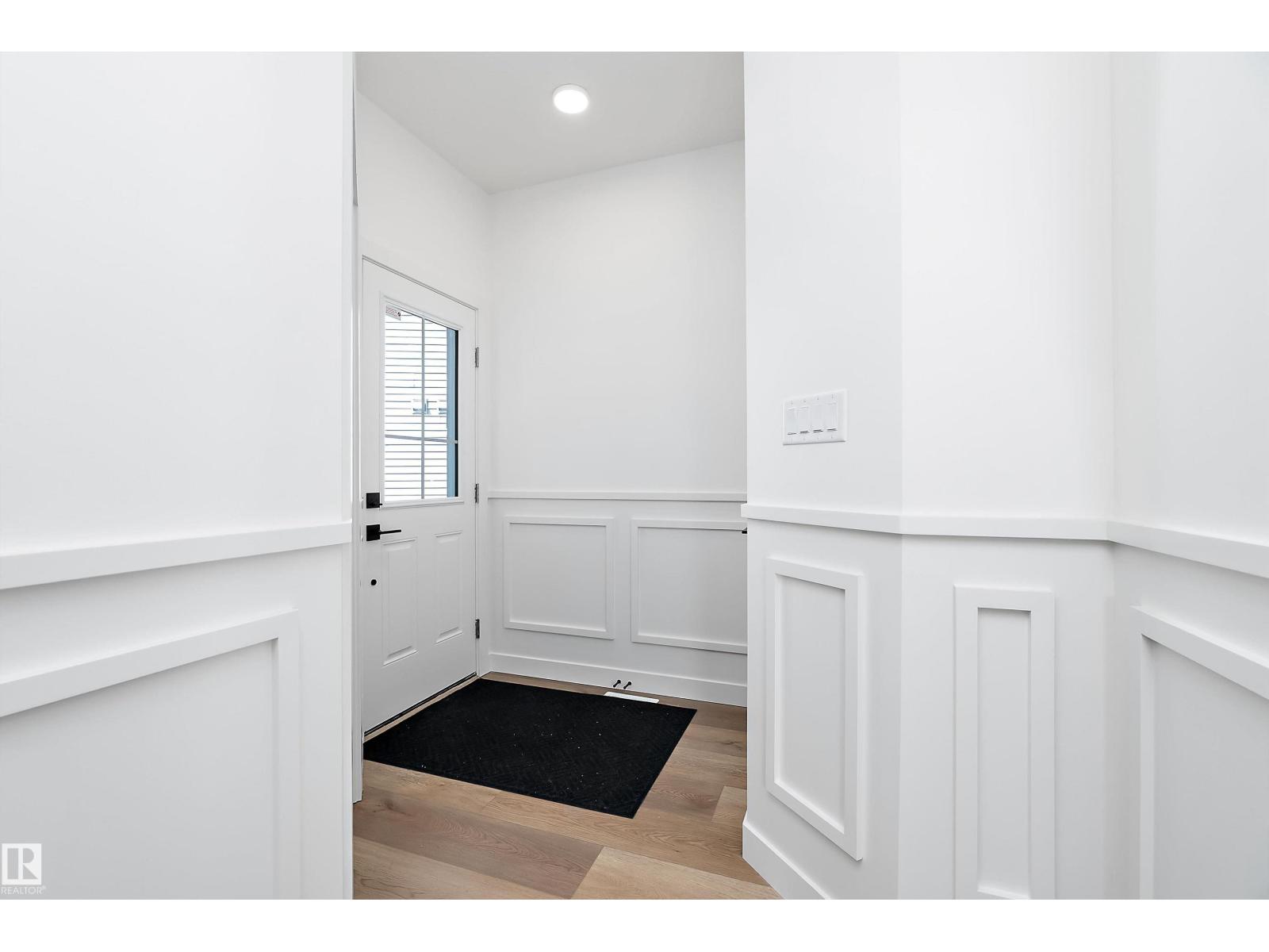 1132 Goldfinch Cr Nw Nw, Edmonton, Alberta  T5S 0R1 - Photo 3 - E4476737