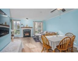 215 13733 74 AVENUE, Surrey, British Columbia