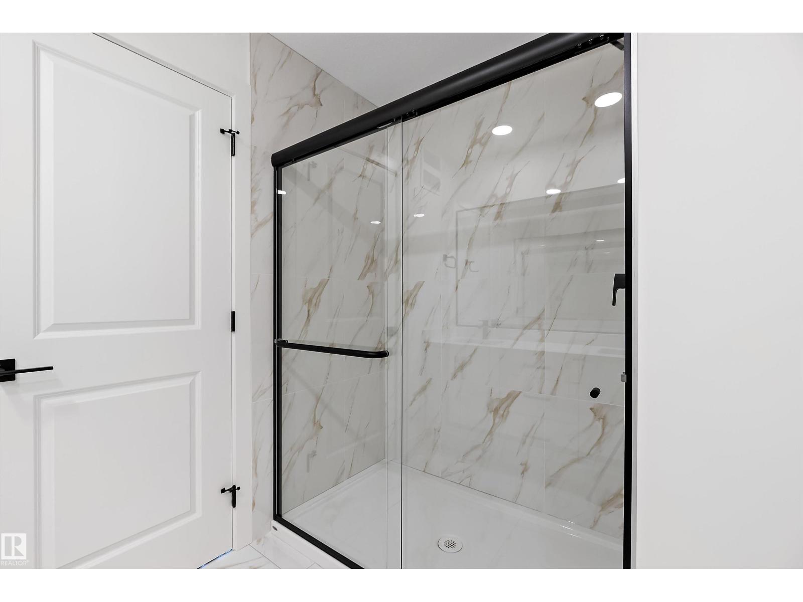 1132 Goldfinch Cr Nw Nw, Edmonton, Alberta  T5S 0R1 - Photo 31 - E4476737