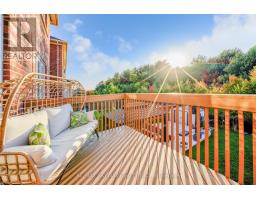 90 AYLESBURY DRIVE, Brampton, Ontario