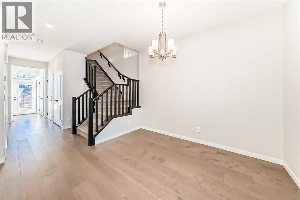 535 Tekarra Drive NW, Calgary, Alberta  T3R 2G4 - Photo 8 - A2284353