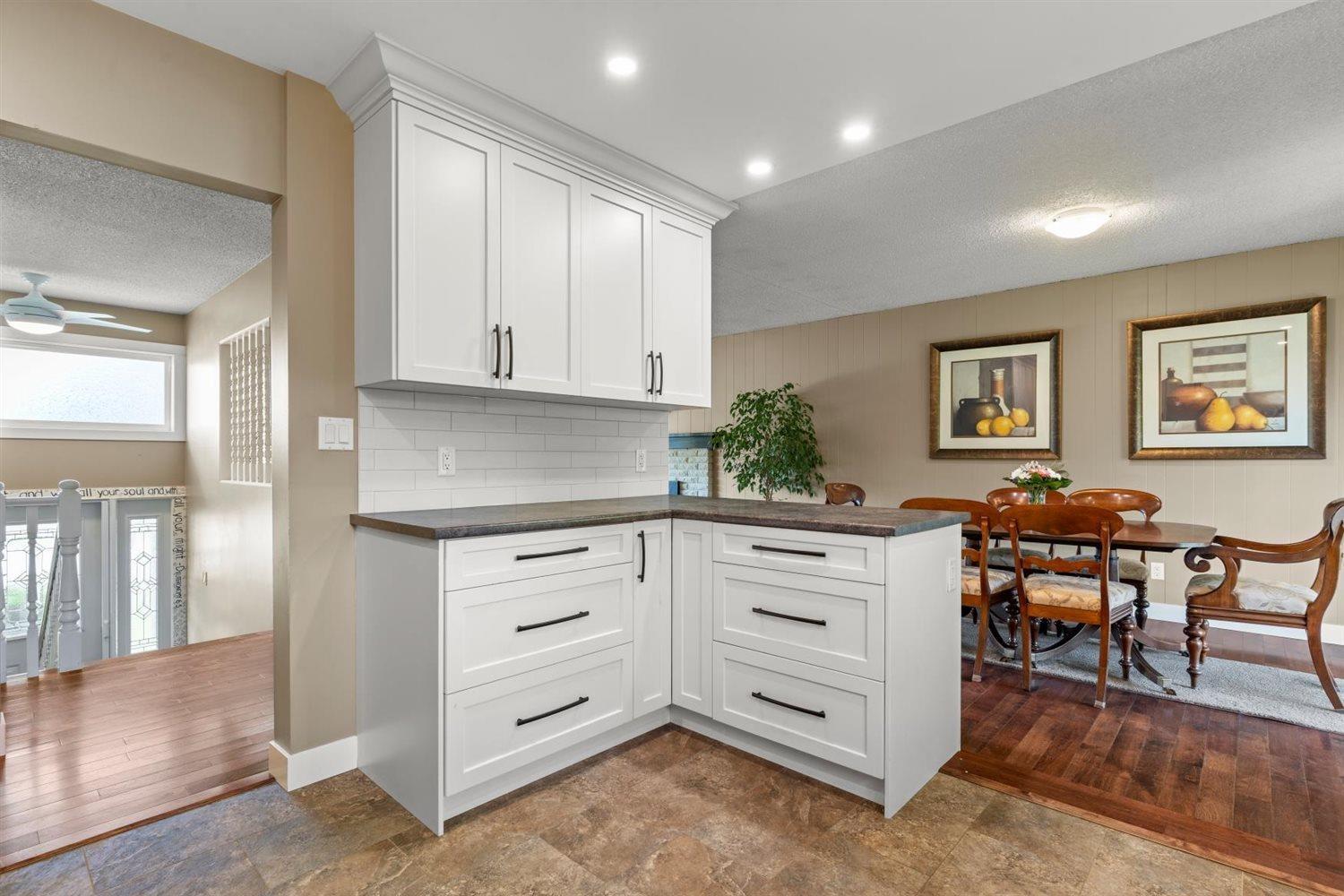 10006 Killarney Drive, Fairfield Island, Chilliwack, British Columbia  V2P 5P4 - Photo 10 - R3105827