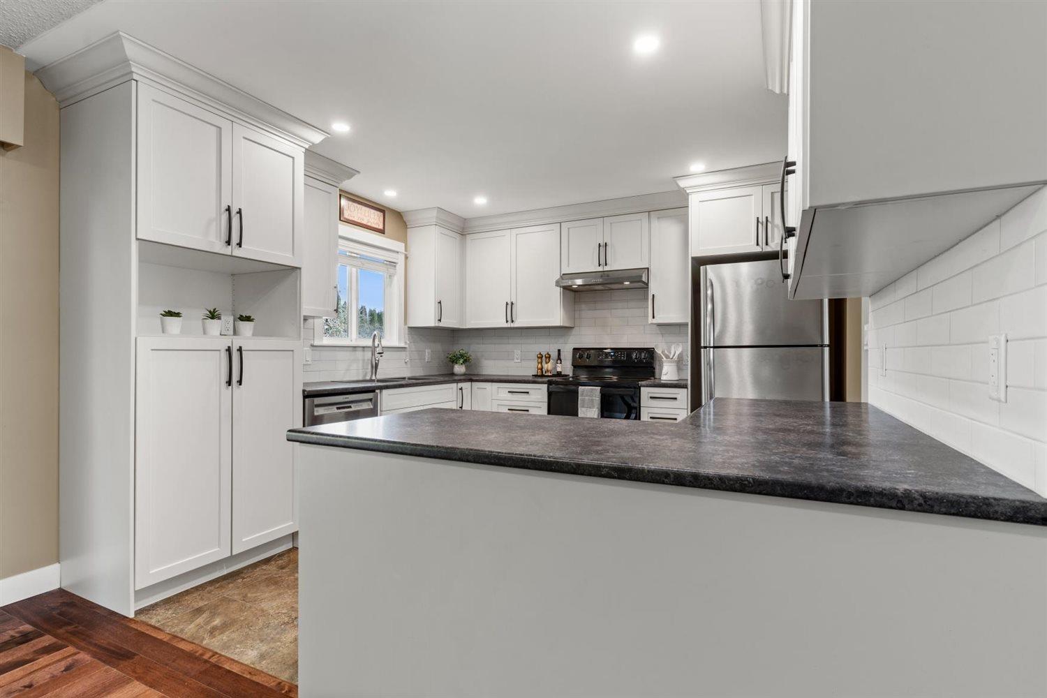 10006 Killarney Drive, Fairfield Island, Chilliwack, British Columbia  V2P 5P4 - Photo 11 - R3105827