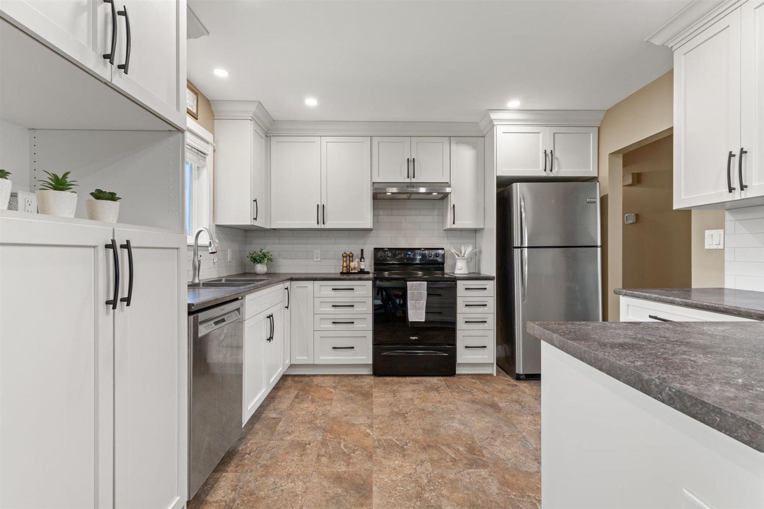 10006 Killarney Drive, Fairfield Island, Chilliwack, British Columbia  V2P 5P4 - Photo 9 - R3105827