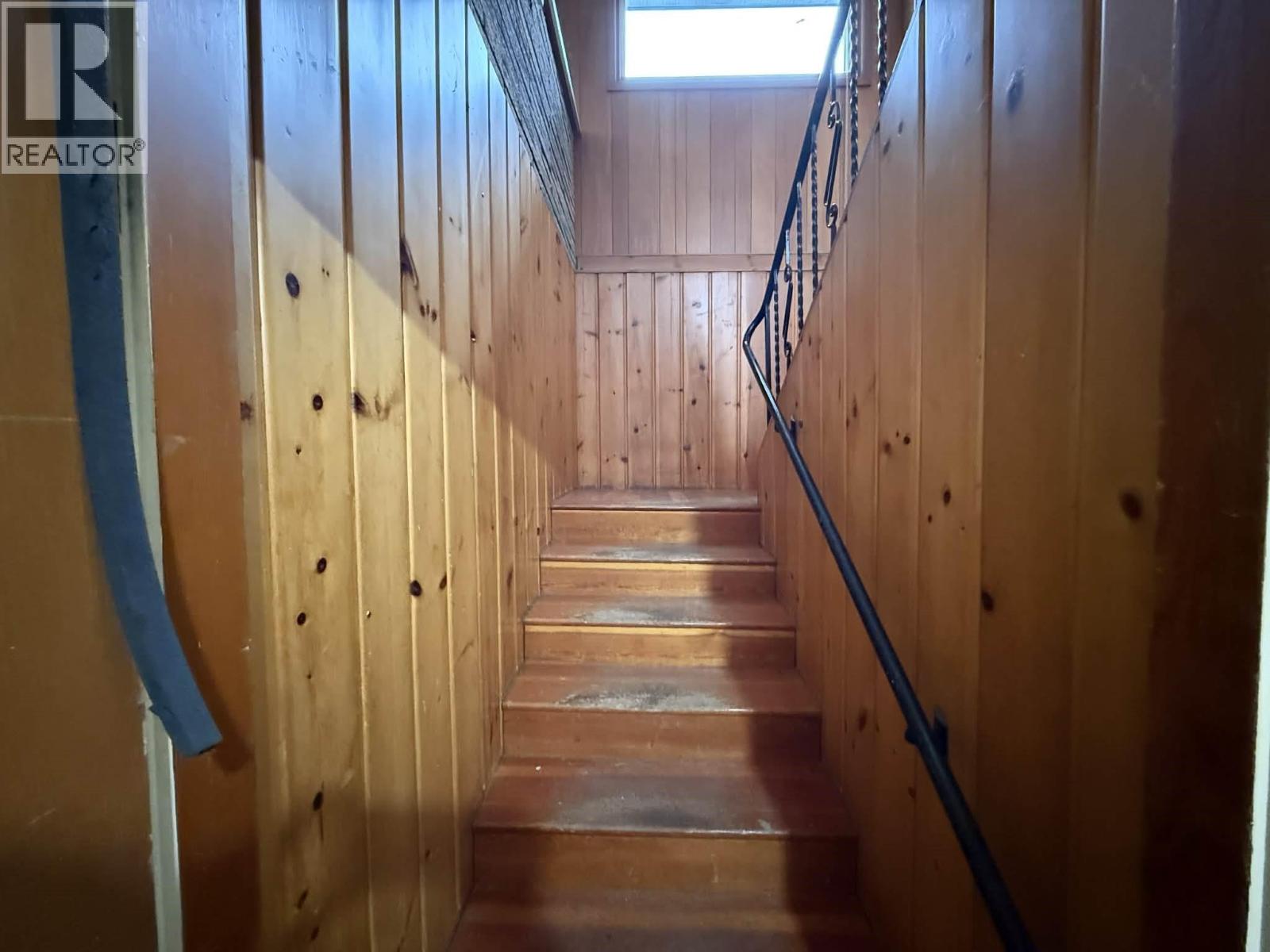 1503 3a Highway, Castlegar, British Columbia  V1N 4M7 - Photo 8 - 10379813