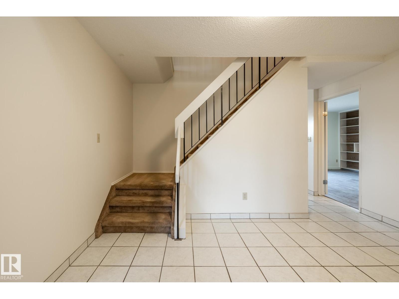 14339 122 St Nw, Edmonton, Alberta  T5X 3R5 - Photo 8 - E4480021