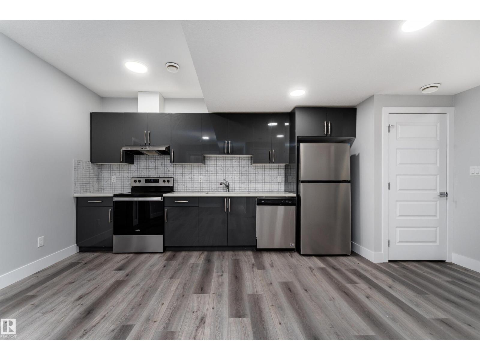 9338 Pear Li Sw, Edmonton, Alberta  T6X 2V9 - Photo 32 - E4480023