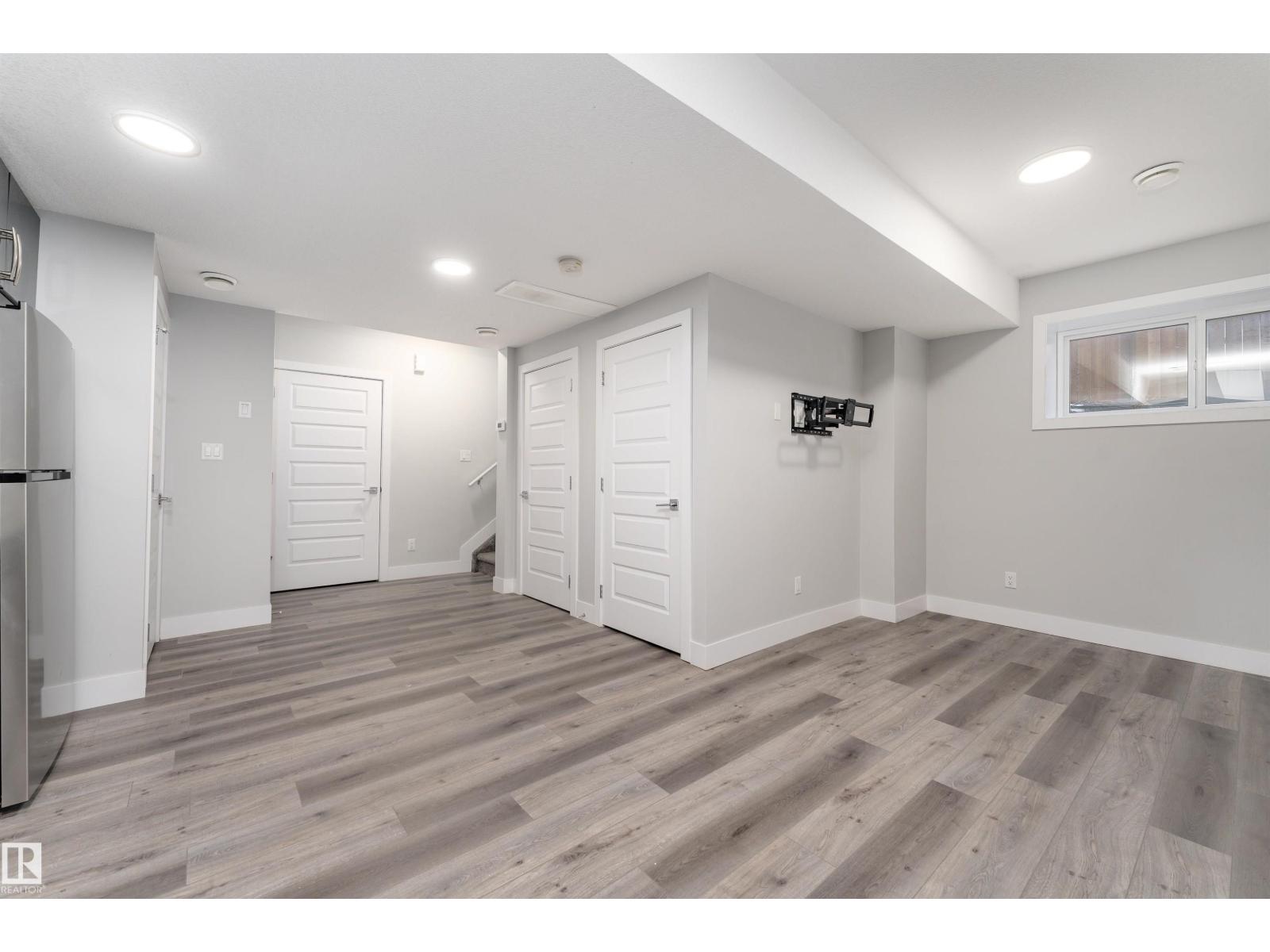 9338 Pear Li Sw, Edmonton, Alberta  T6X 2V9 - Photo 36 - E4480023