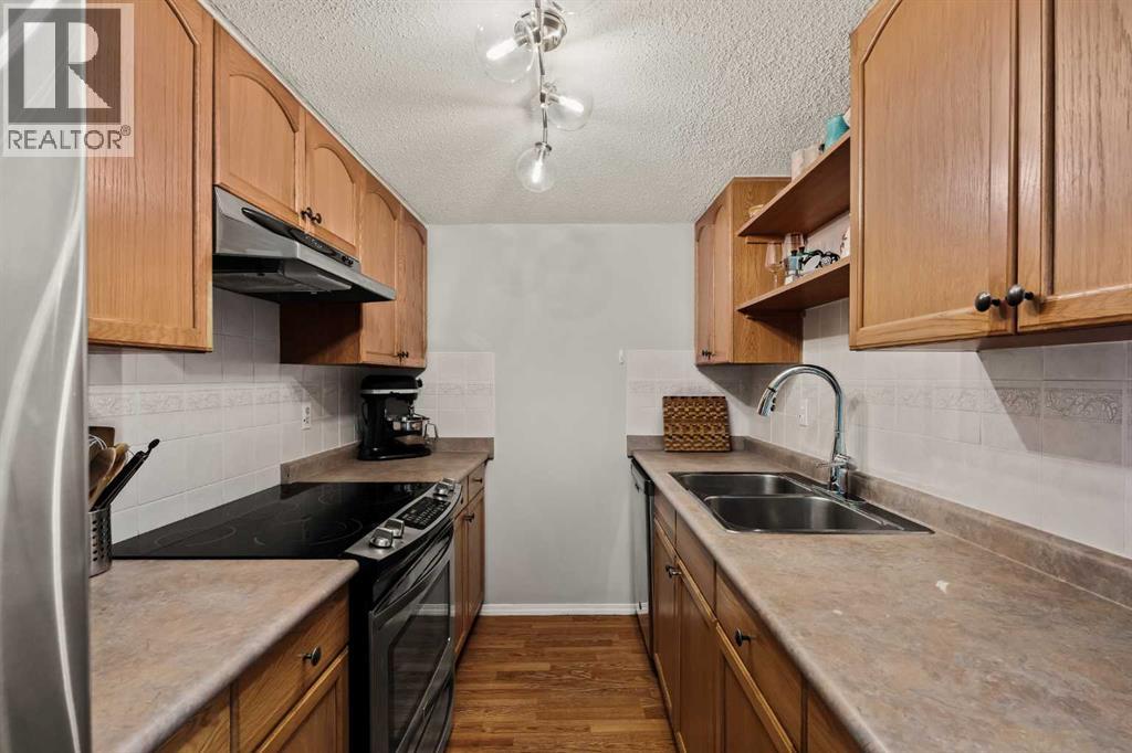 43, 1055 72 Avenue NW, Calgary, Alberta  T2K 5S4 - Photo 9 - A2298145