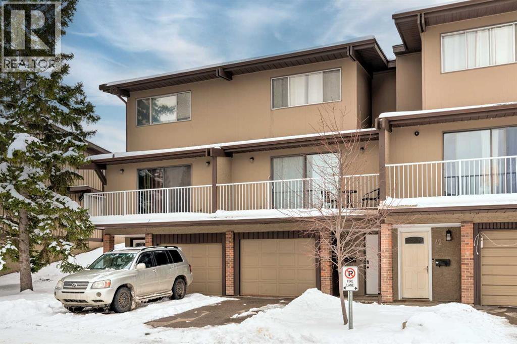 43, 1055 72 Avenue NW, Calgary, Alberta