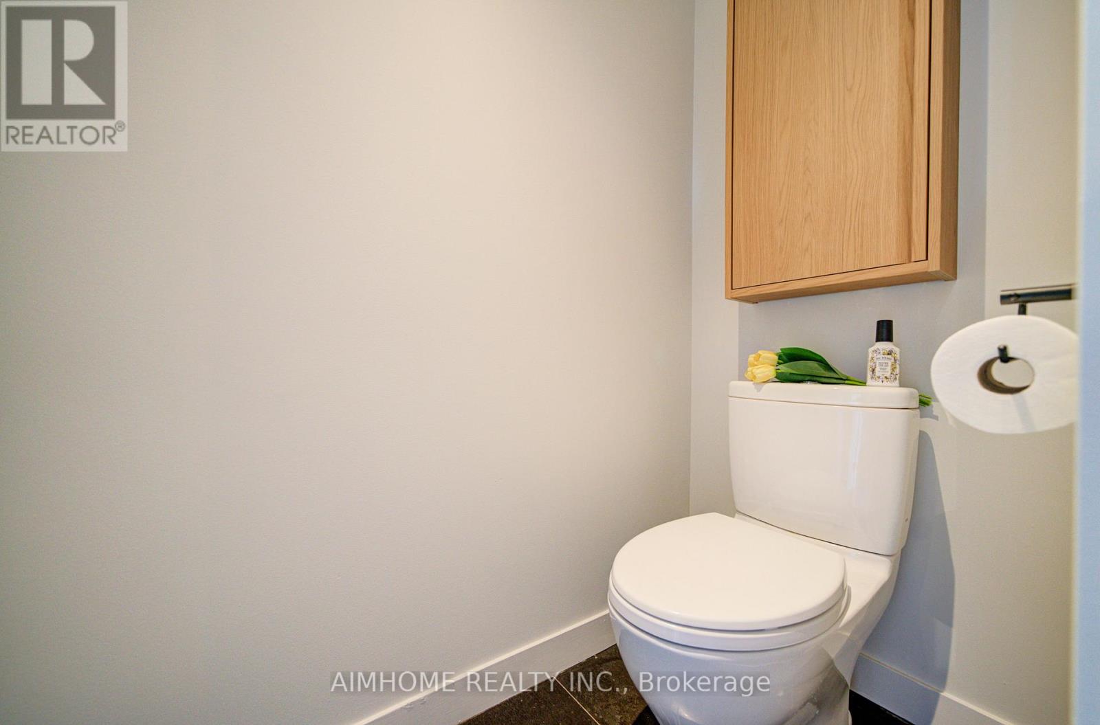 610 - 8 Gladstone Avenue, Toronto, Ontario  M6J 3K6 - Photo 23 - C12944688