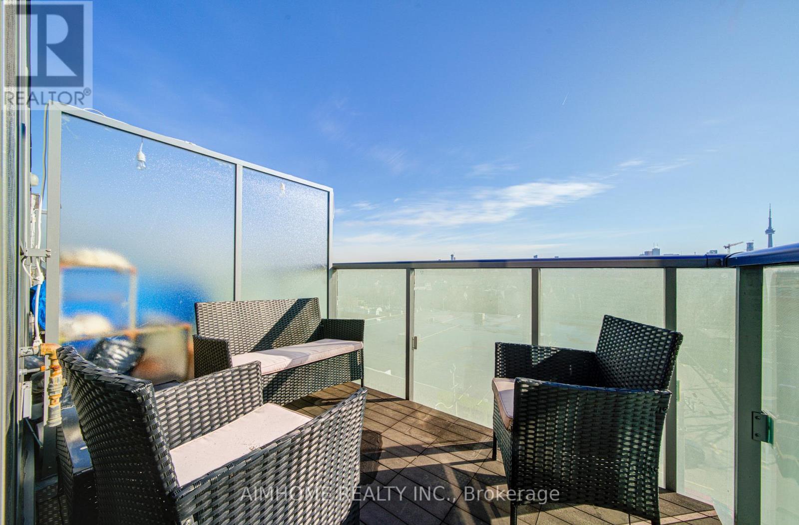 610 - 8 Gladstone Avenue, Toronto, Ontario  M6J 3K6 - Photo 28 - C12944688