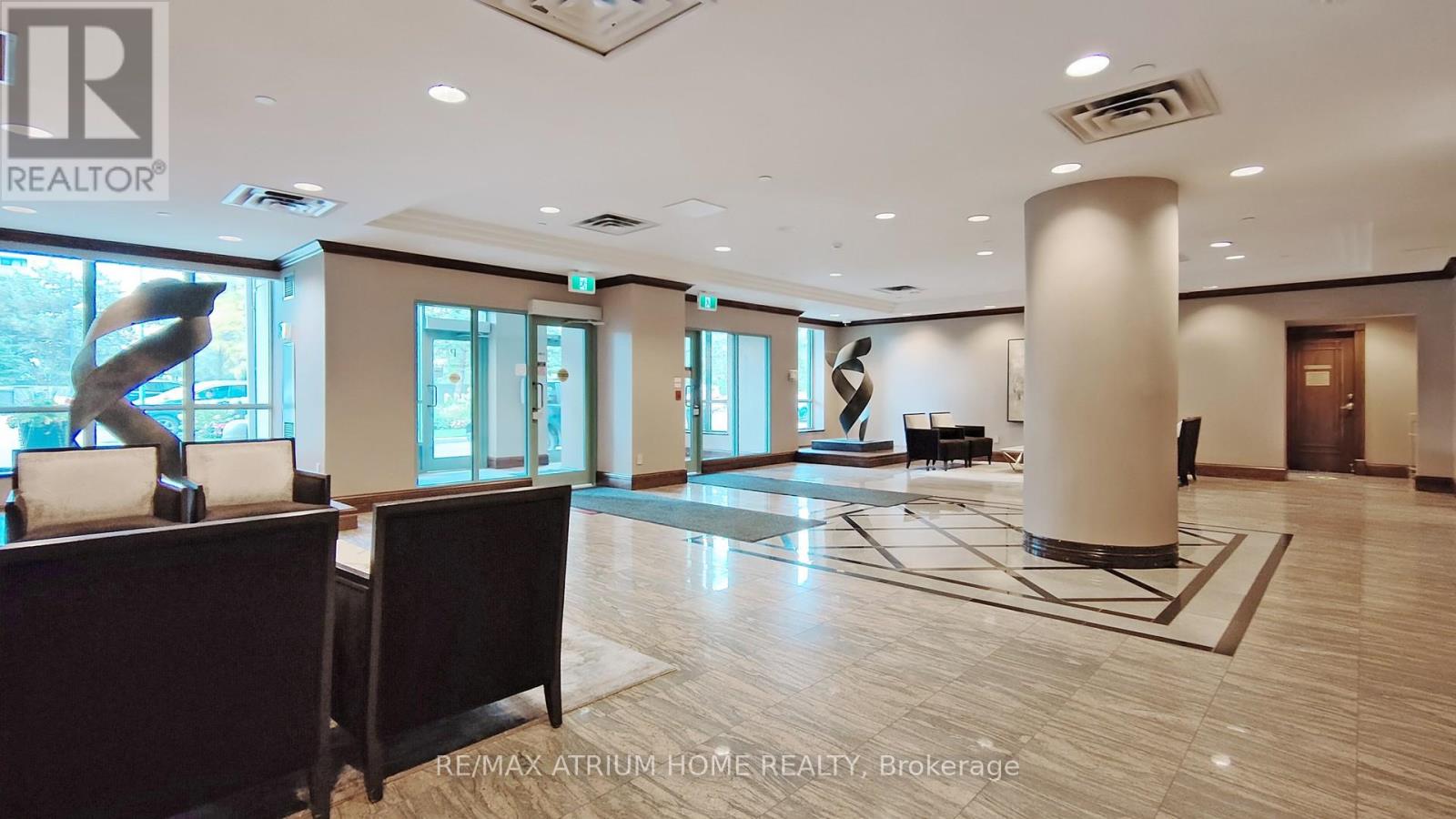 1703 - 3 Pemberton Avenue, Toronto, Ontario  M2M 4M1 - Photo 3 - C12944698