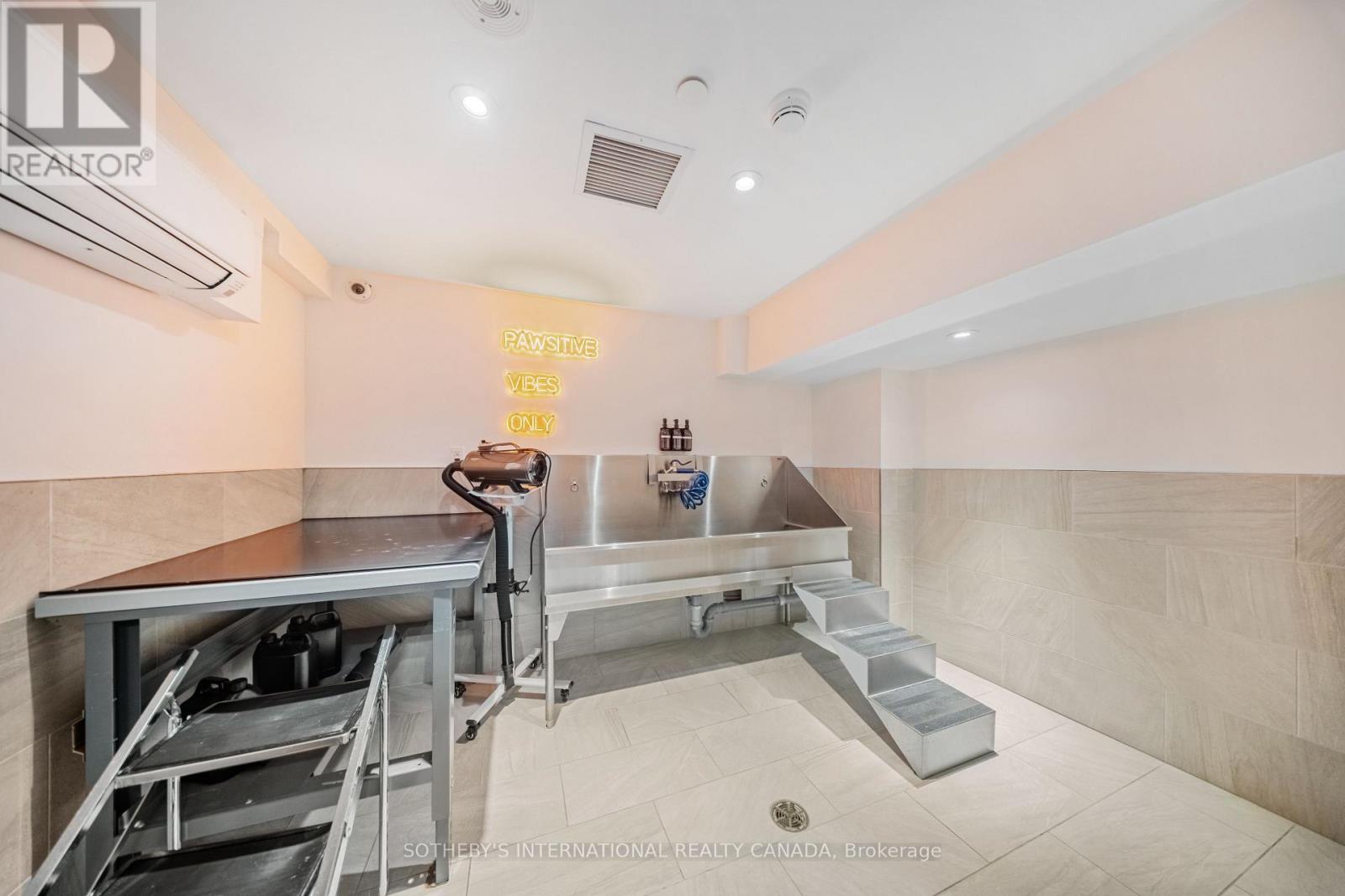 1205 - 484 Spadina Avenue, Toronto, Ontario  M5S 0E4 - Photo 41 - C12944728