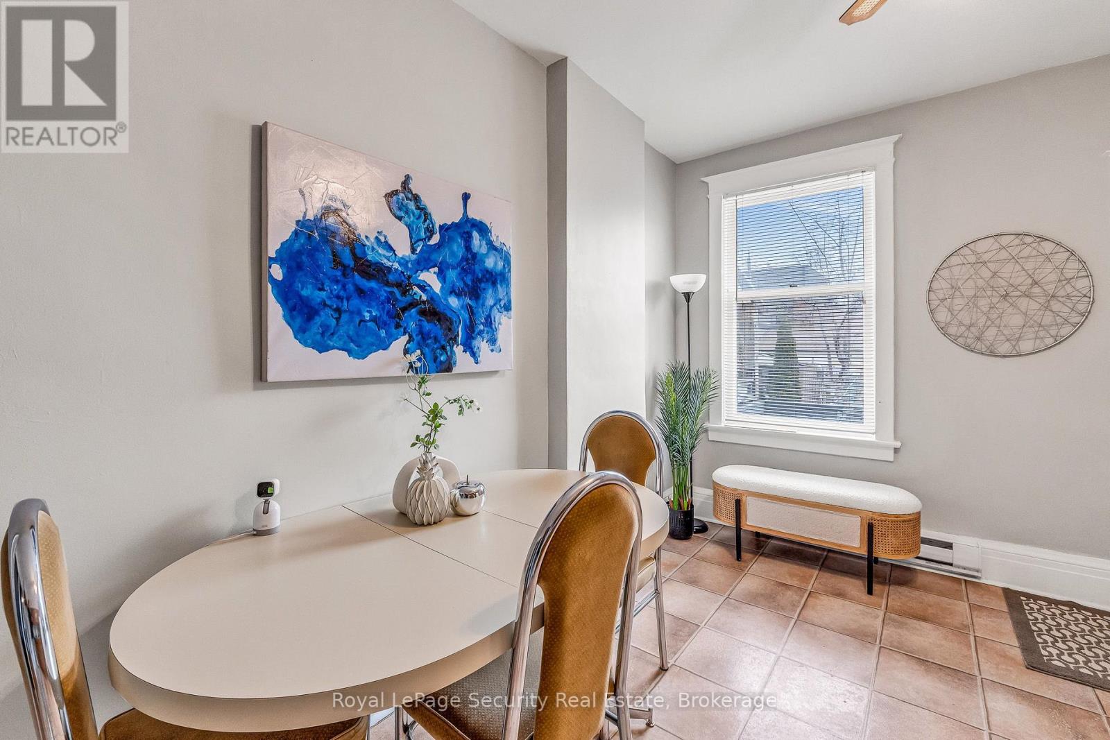 667 Ossington Avenue, Toronto, Ontario  M6G 3T6 - Photo 16 - C12944774