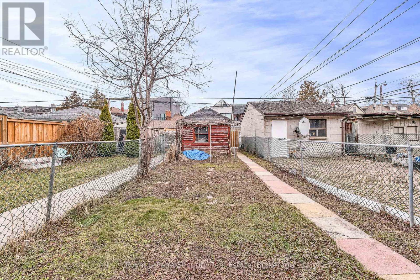 667 Ossington Avenue, Toronto, Ontario  M6G 3T6 - Photo 38 - C12944774