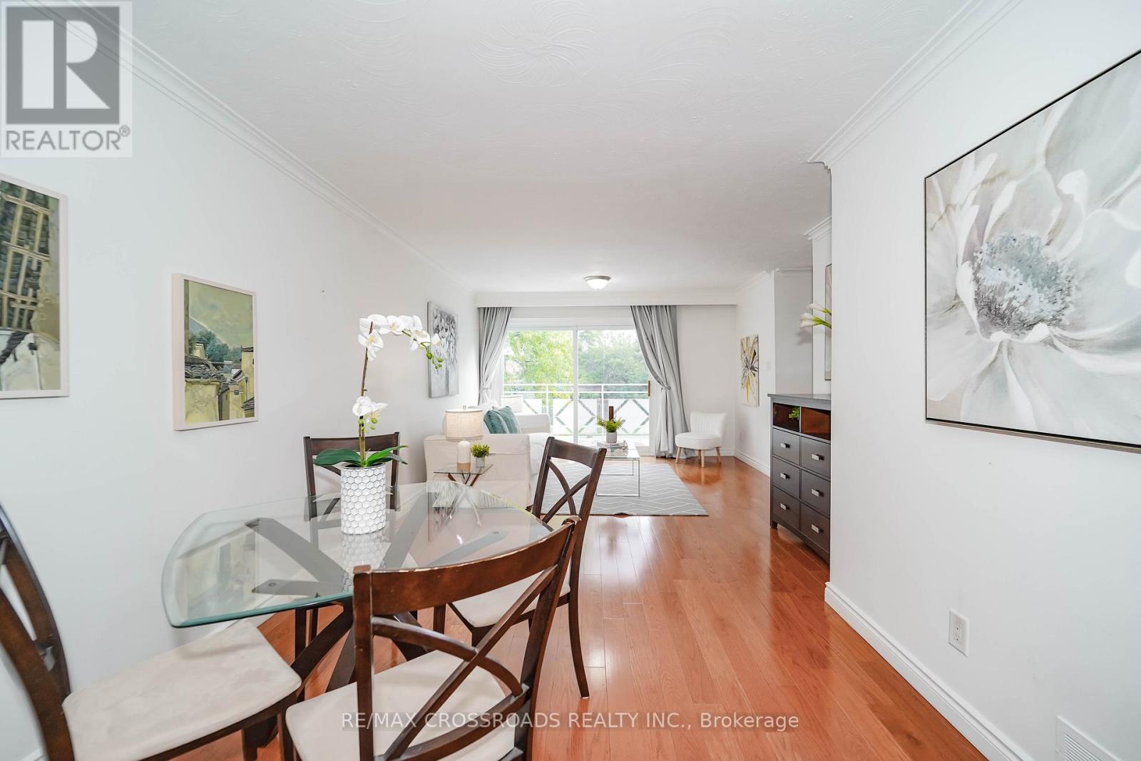 8 Topaz Gate, Toronto, Ontario  M2M 2Z7 - Photo 10 - C12944882