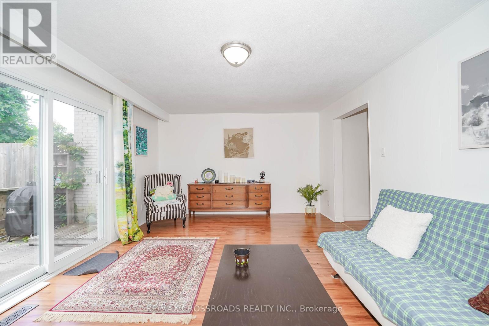 8 Topaz Gate, Toronto, Ontario  M2M 2Z7 - Photo 25 - C12944882