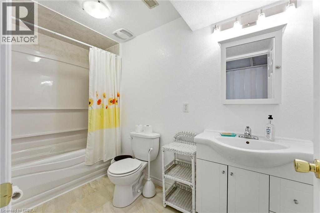 1 Daffodil Court, Brantford, Ontario  N3R 7T1 - Photo 26 - 40816674