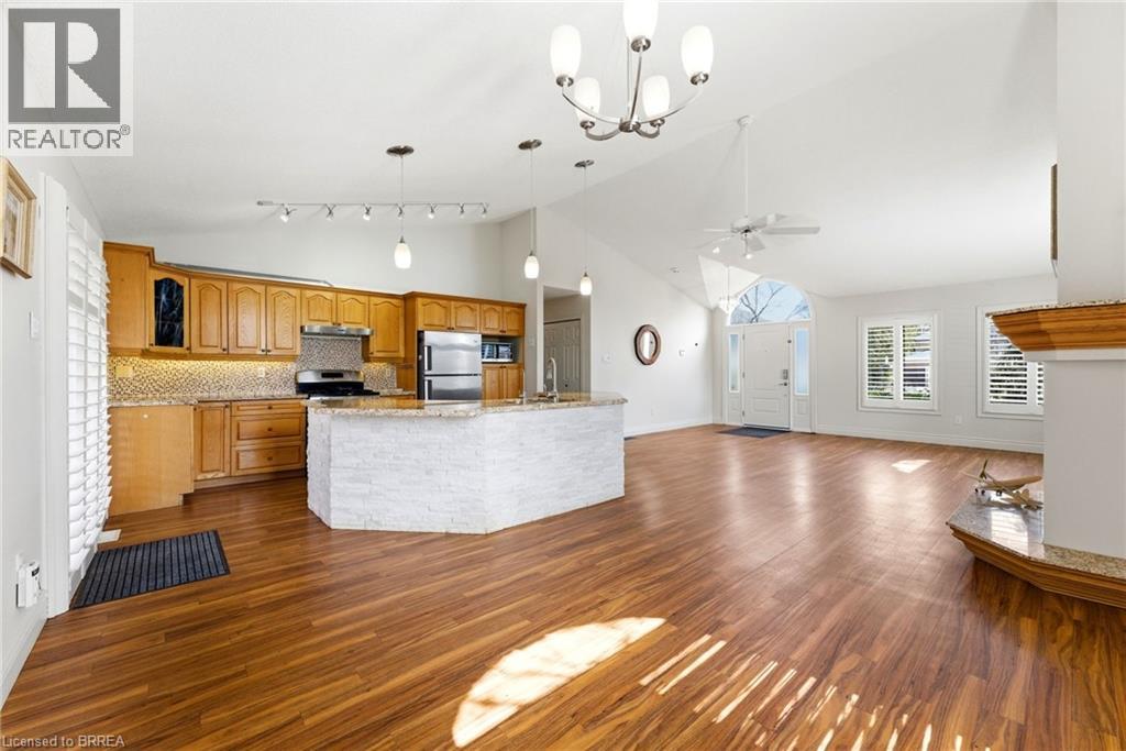 1 Daffodil Court, Brantford, Ontario  N3R 7T1 - Photo 8 - 40816674