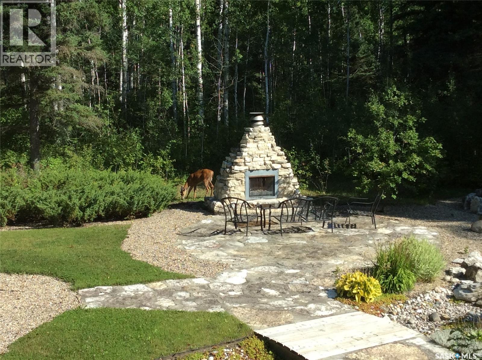 4.96 Acres Move In Ready Property, Hudson Bay Rm No. 394, Saskatchewan  S0E 0Y0 - Photo 6 - SK031680