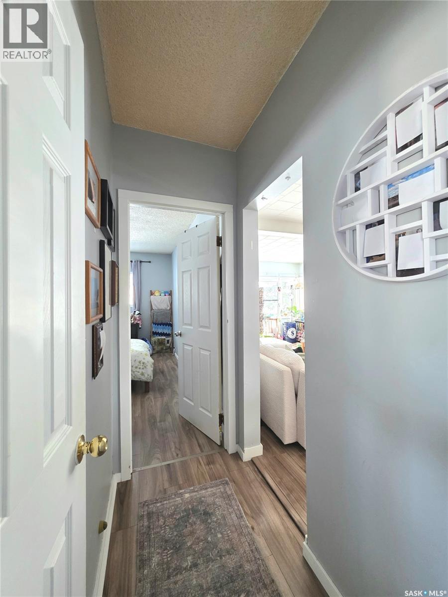311 5th Avenue E, Melville, Saskatchewan  S0A 2P0 - Photo 15 - SK031654