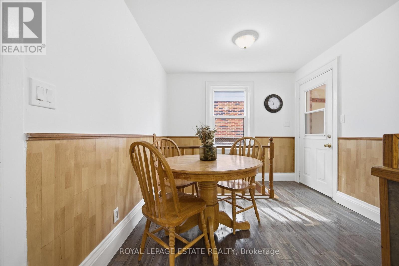 22 Medford Avenue, Toronto, Ontario  M1L 4G2 - Photo 8 - E12944690