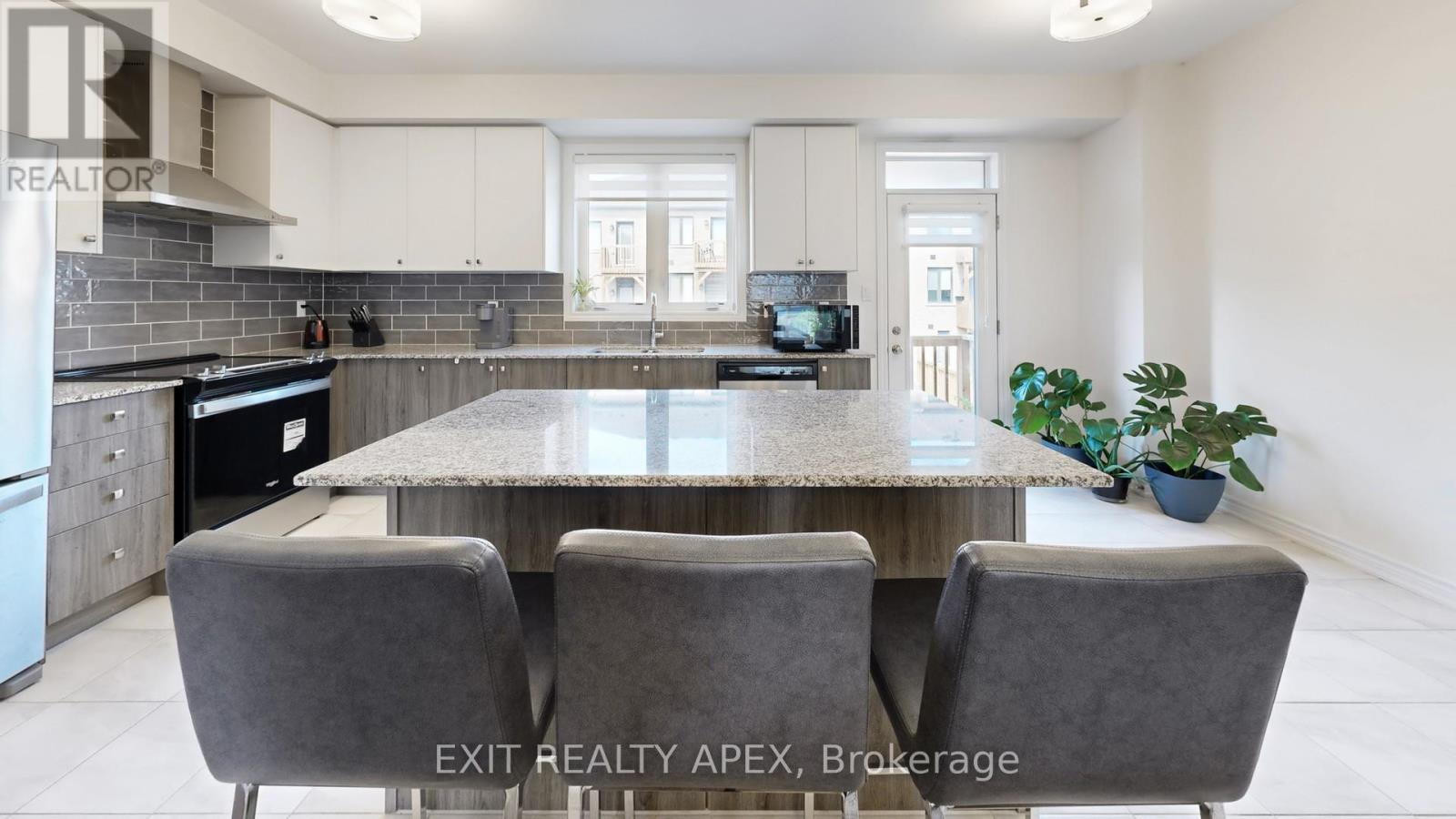 55 Douet Lane, Ajax, Ontario  L1Z 0V4 - Photo 14 - E12944858