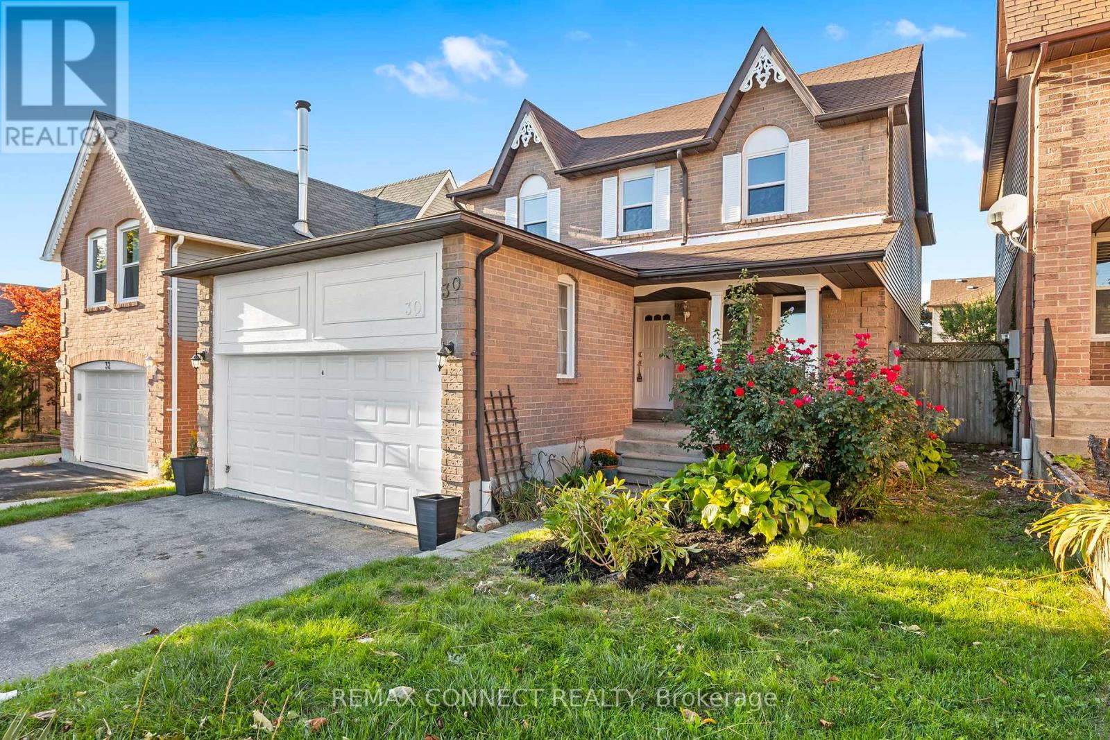 30 CHAPMAN DRIVE, Ajax, Ontario