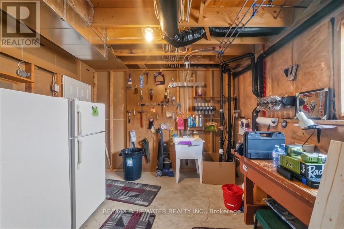 6704 Perth Line 44, West Perth, Ontario  N0K 1A0 - Photo 24 - X12940492