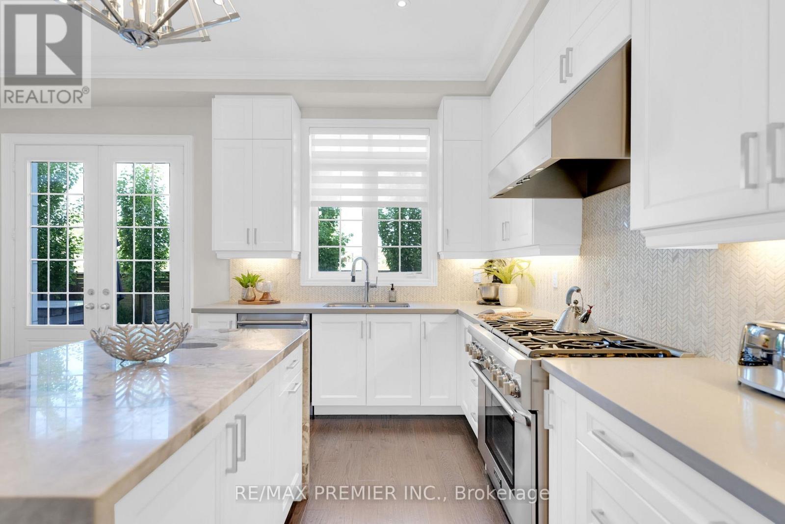 67 Garyscholl Road, Vaughan, Ontario  L4H 3R4 - Photo 19 - N12944786