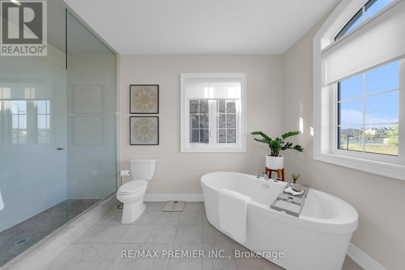 67 Garyscholl Road, Vaughan, Ontario  L4H 3R4 - Photo 32 - N12944786