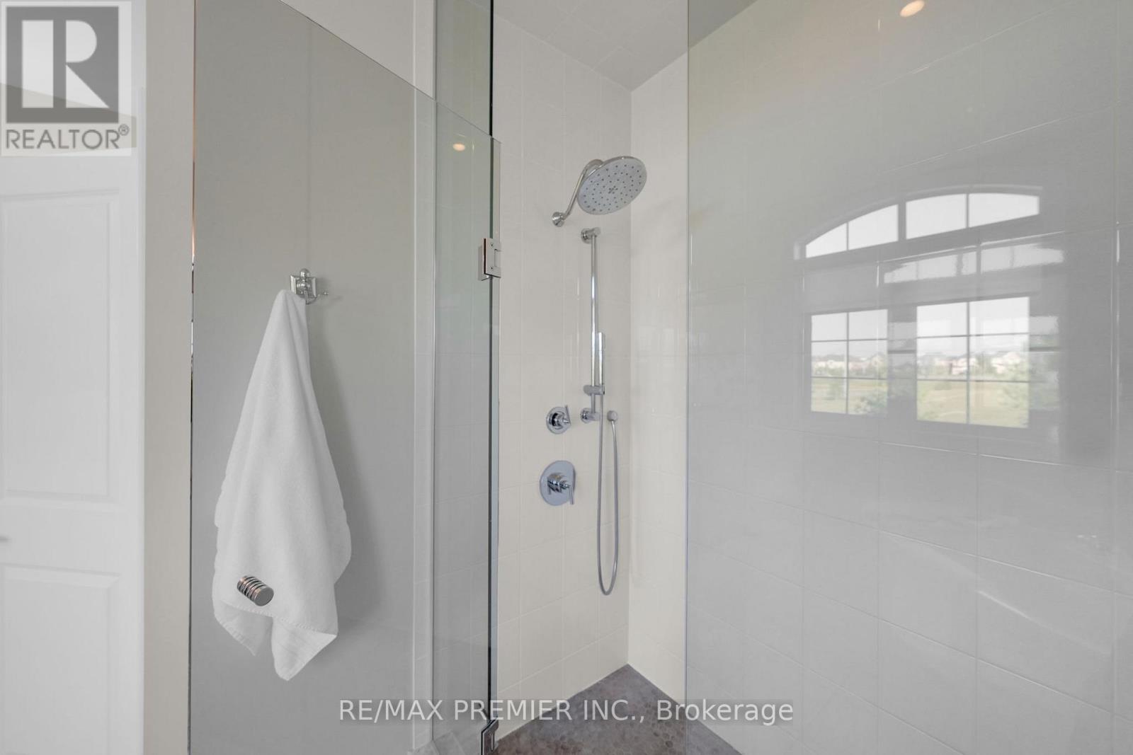 67 Garyscholl Road, Vaughan, Ontario  L4H 3R4 - Photo 33 - N12944786