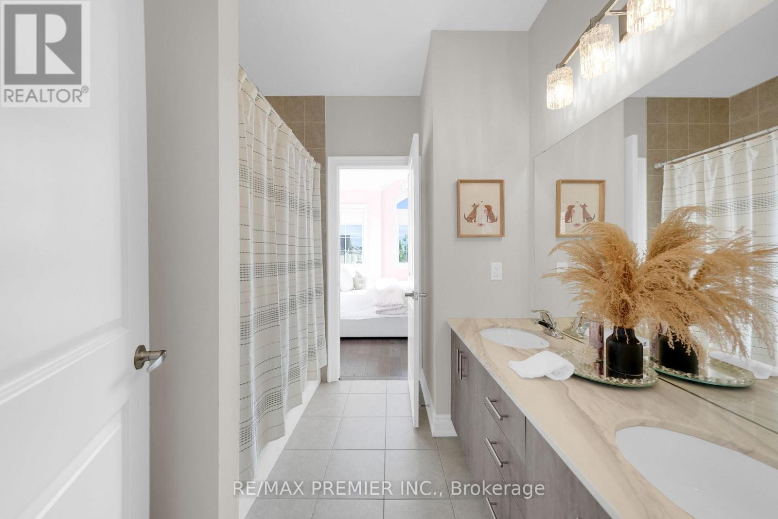 67 Garyscholl Road, Vaughan, Ontario  L4H 3R4 - Photo 41 - N12944786