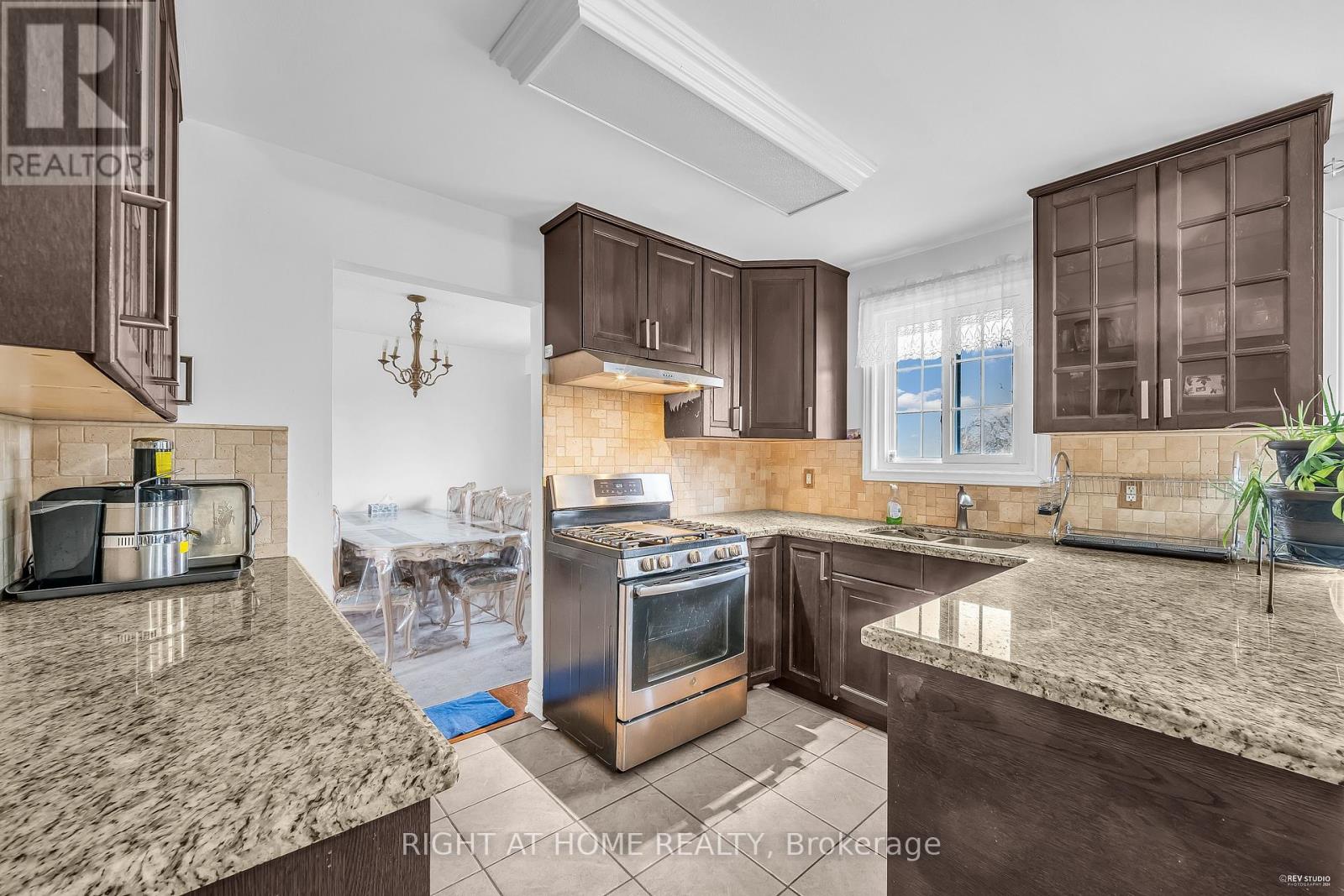 19200 2nd Concession Road N, East Gwillimbury, Ontario  L9N 0H3 - Photo 21 - N12944796