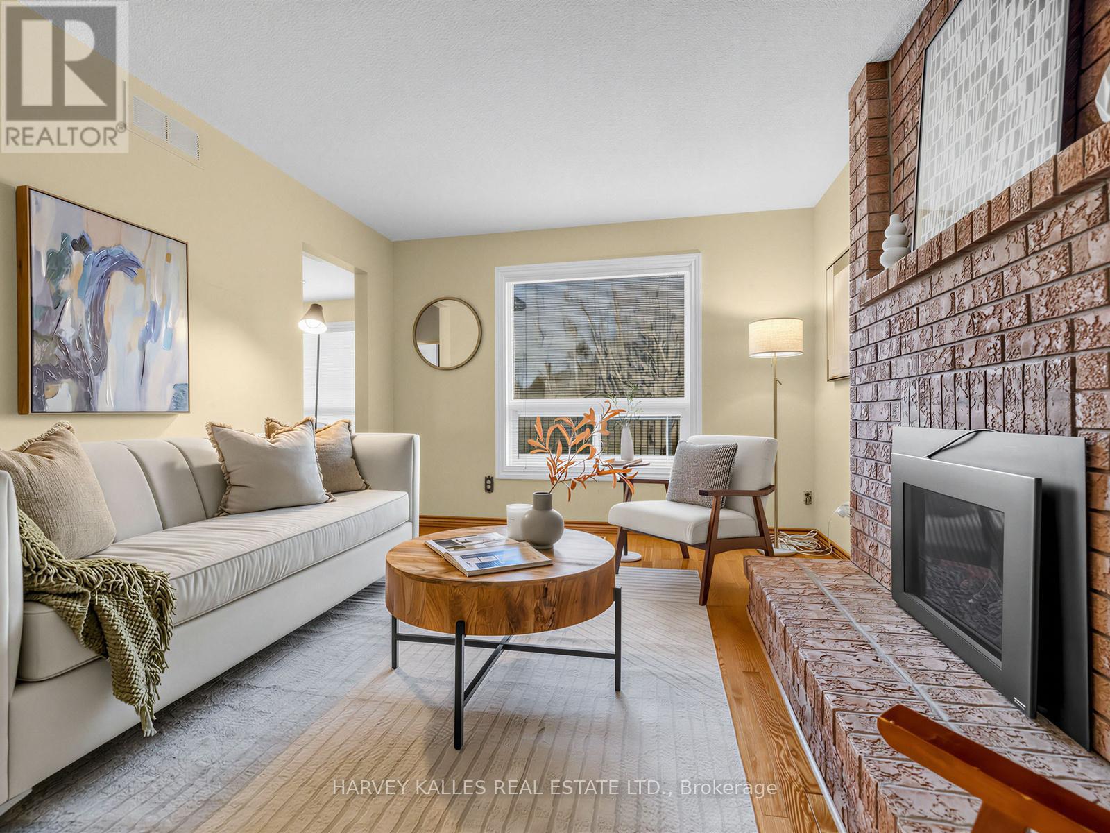 23 Veronica Crescent, East Gwillimbury, Ontario  L0G 1V0 - Photo 16 - N12944802