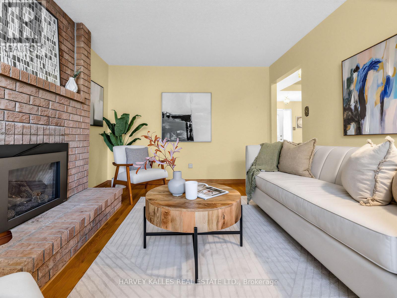 23 Veronica Crescent, East Gwillimbury, Ontario  L0G 1V0 - Photo 17 - N12944802