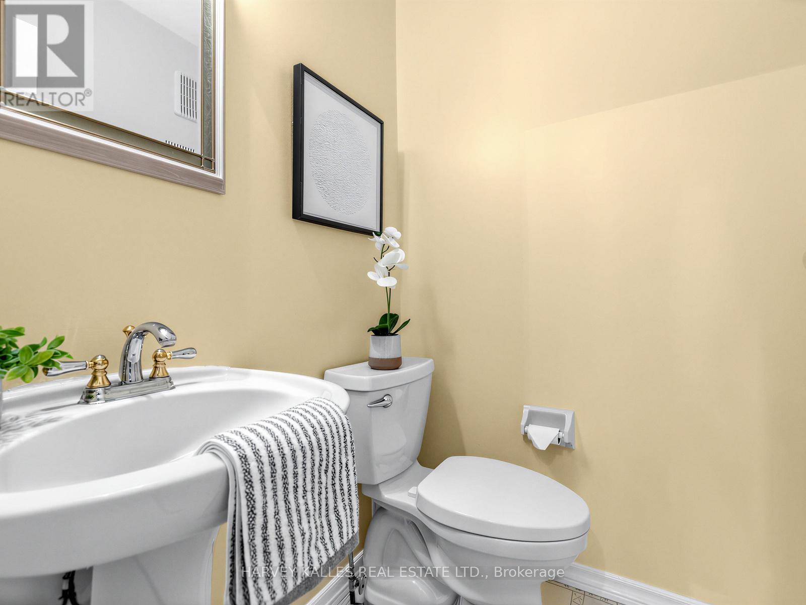 23 Veronica Crescent, East Gwillimbury, Ontario  L0G 1V0 - Photo 18 - N12944802