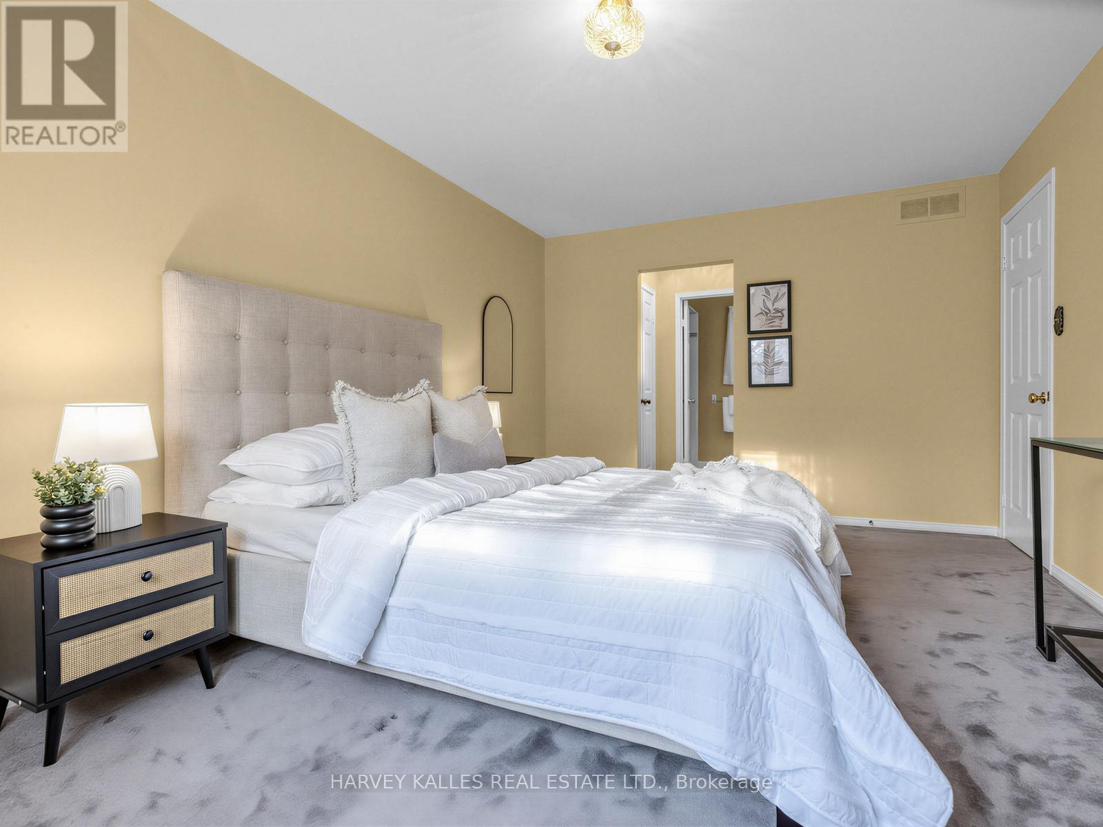 23 Veronica Crescent, East Gwillimbury, Ontario  L0G 1V0 - Photo 27 - N12944802