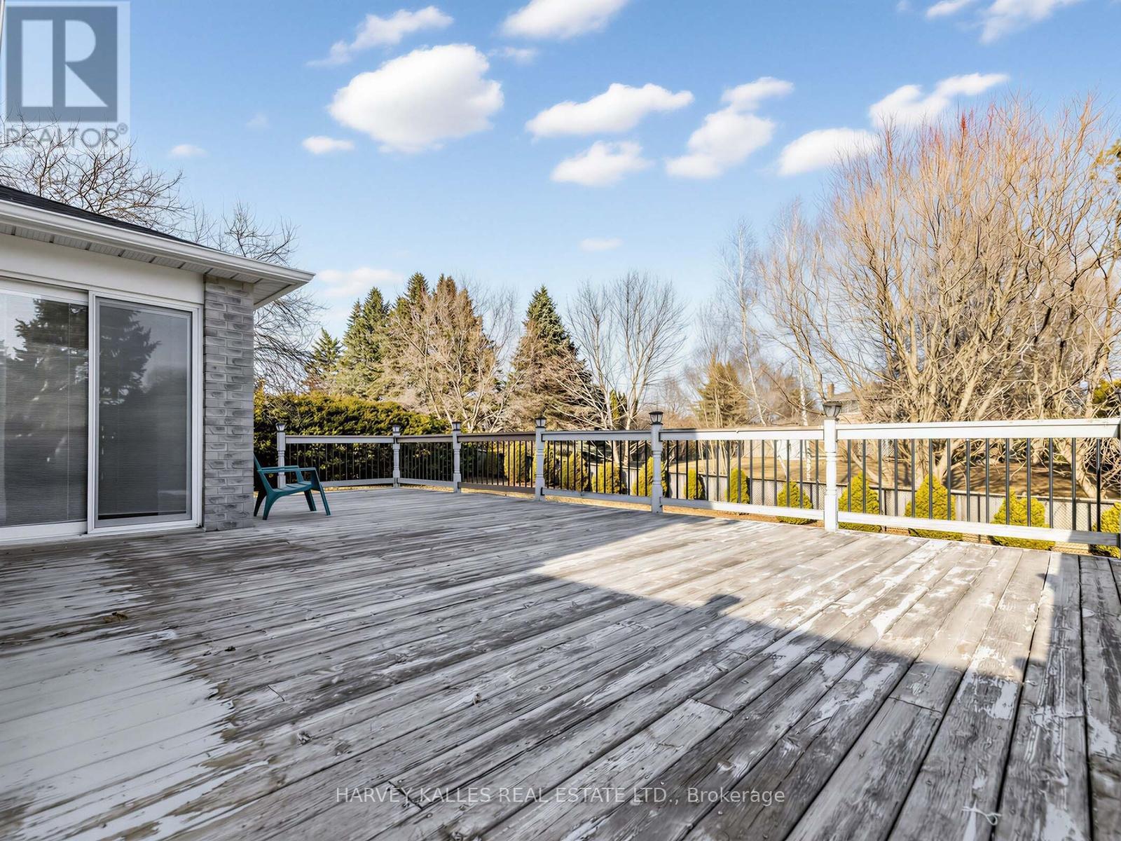 23 Veronica Crescent, East Gwillimbury, Ontario  L0G 1V0 - Photo 33 - N12944802