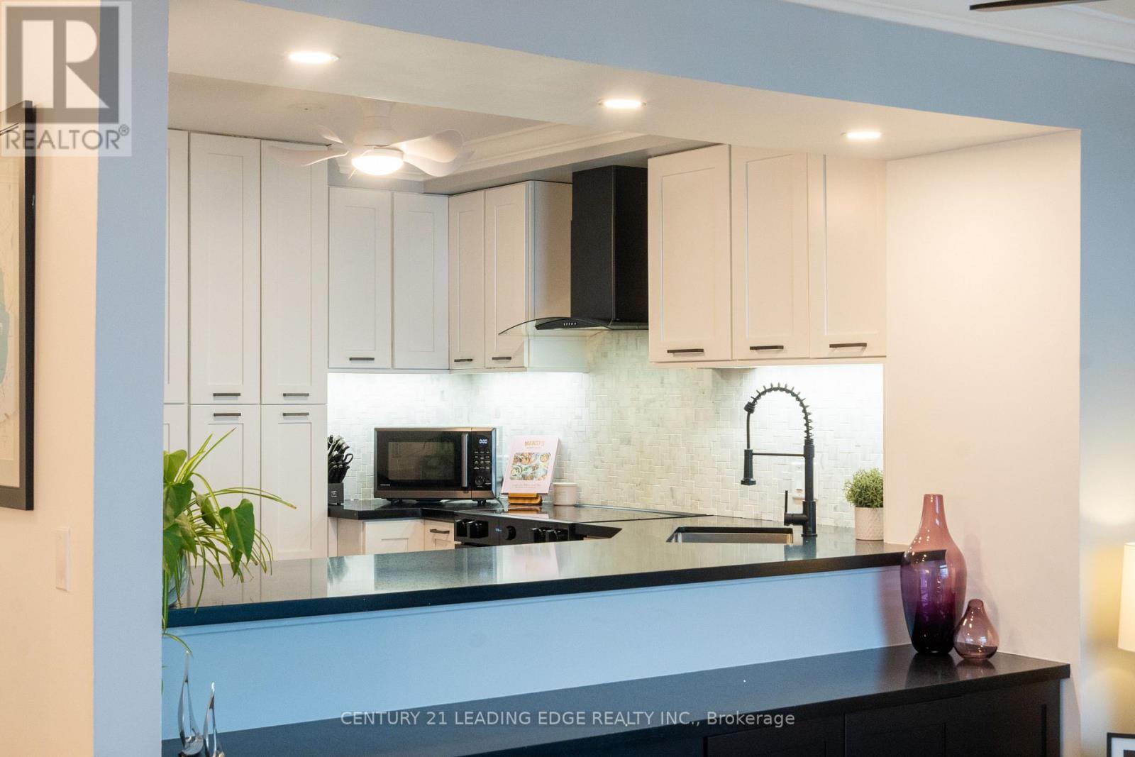 9 - 9 Davy Point Circle, Georgina, Ontario  L4P 3H2 - Photo 11 - N12944806