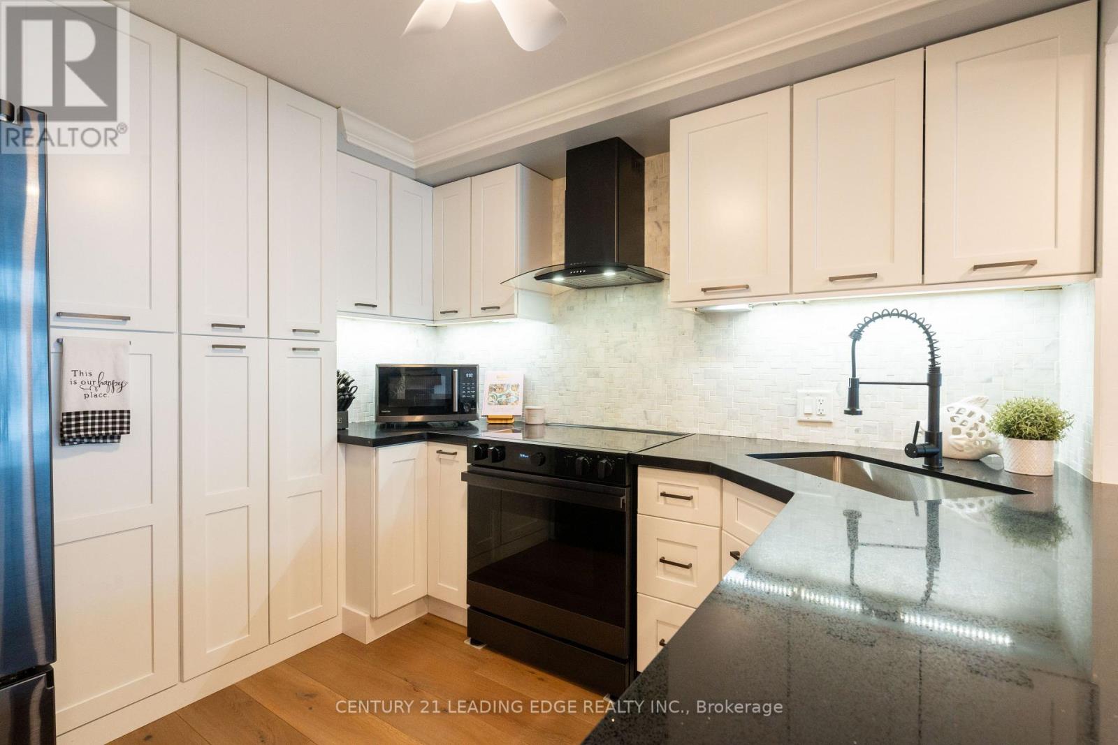 9 - 9 Davy Point Circle, Georgina, Ontario  L4P 3H2 - Photo 12 - N12944806